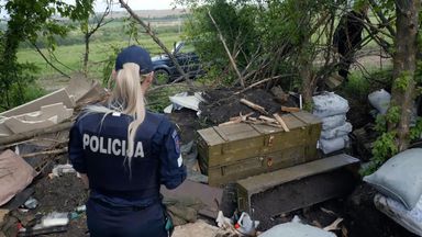 Guerra de Ucrania: Detectives cerca de Kharkiv investigan presuntos crímenes de guerra rusos contra civiles |  noticias del mundo Guerra de Ucrania: Detectives cerca de Kharkiv investigan presuntos crímenes de guerra rusos contra civiles |  noticias del mundo